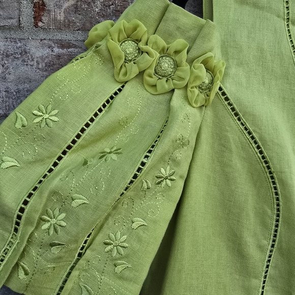 JSong Collection Linen Citron Womens Shirt Embroidered Floral Cold Shoulder S 12 - Picture 3 of 13